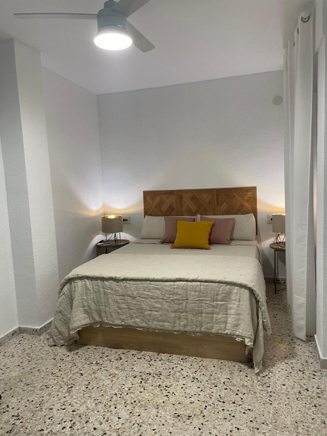 Apartamento Celeste Lägenhet Torrevieja Exteriör bild